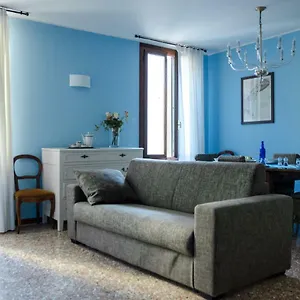  Apartment Azzurro Two Bathrooms Italy